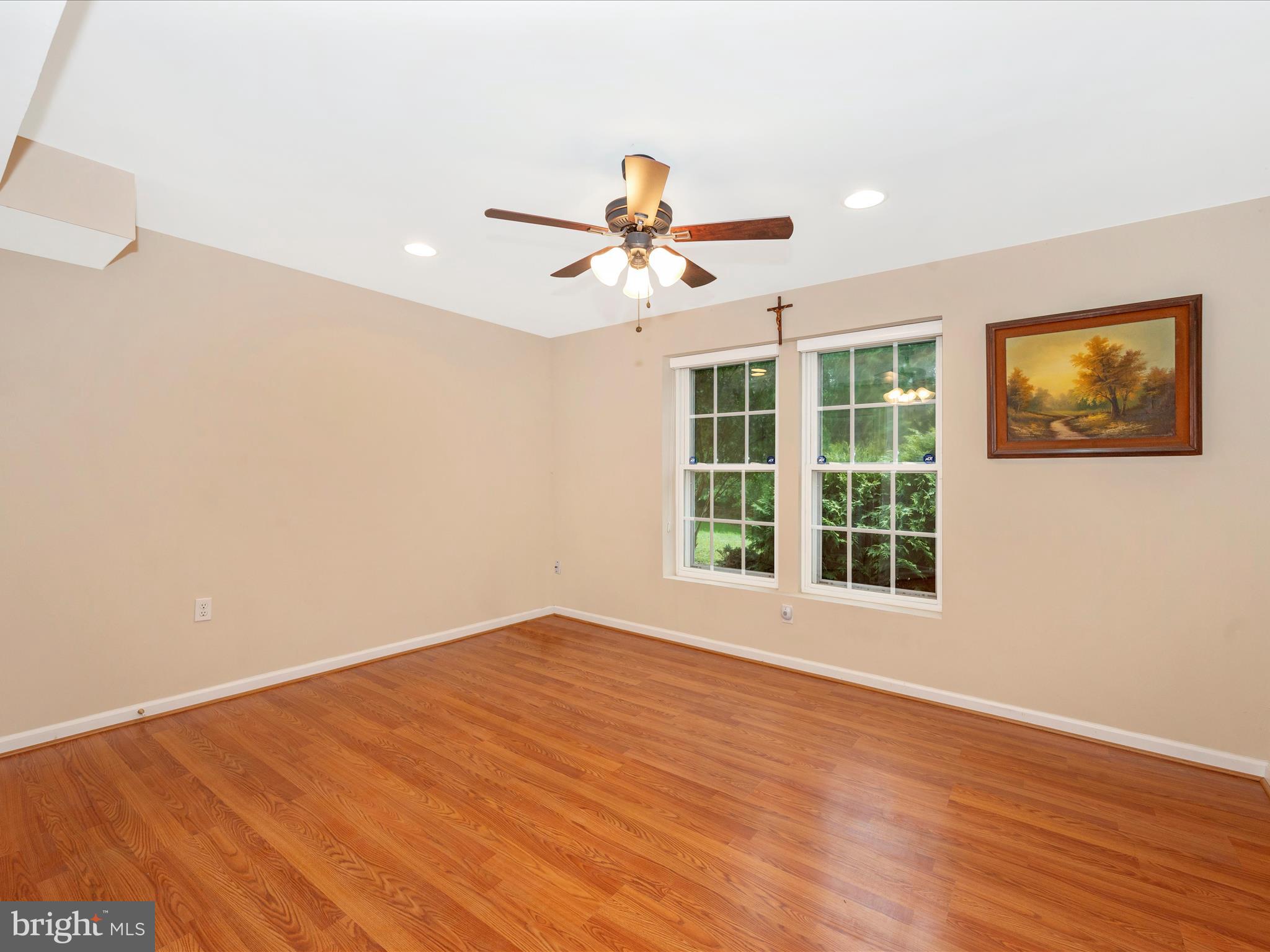 WOODBRIDGE - Residential