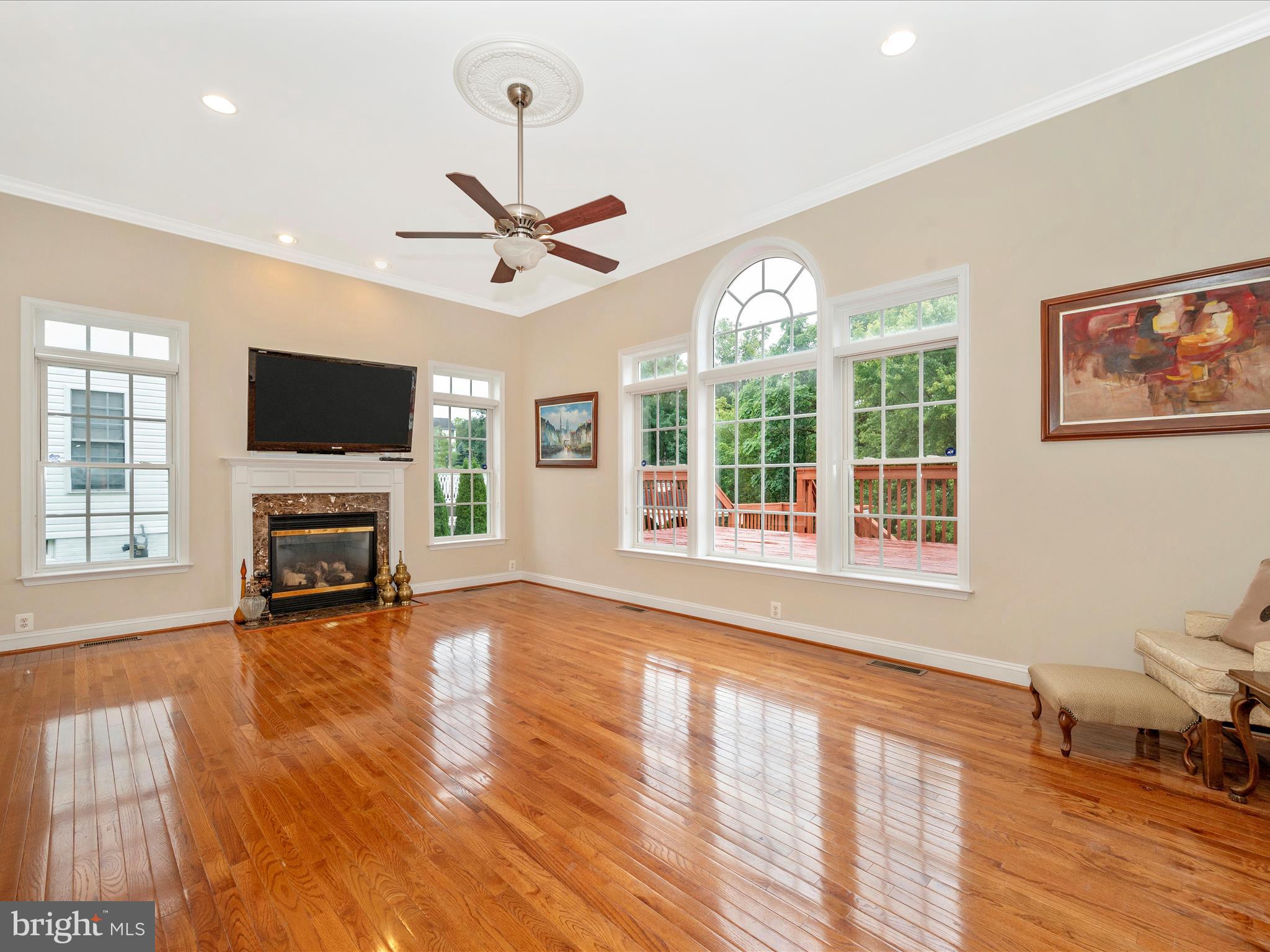 WOODBRIDGE - Residential