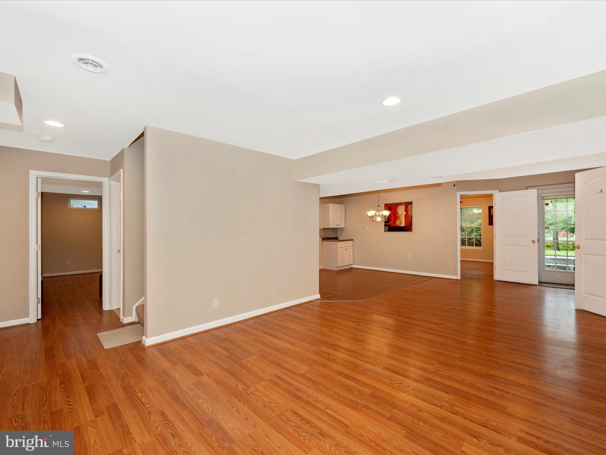 WOODBRIDGE - Residential