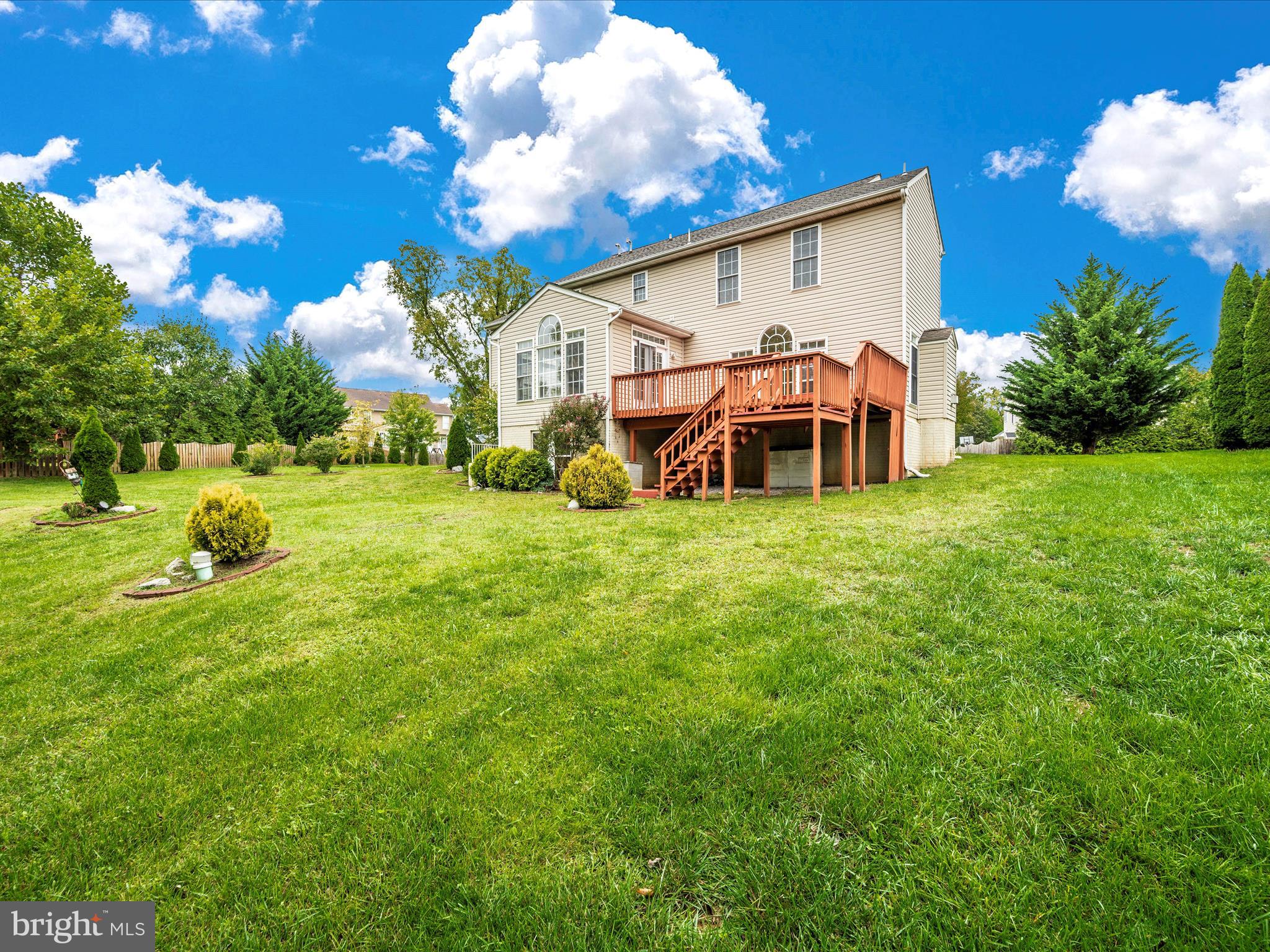 WOODBRIDGE - Residential