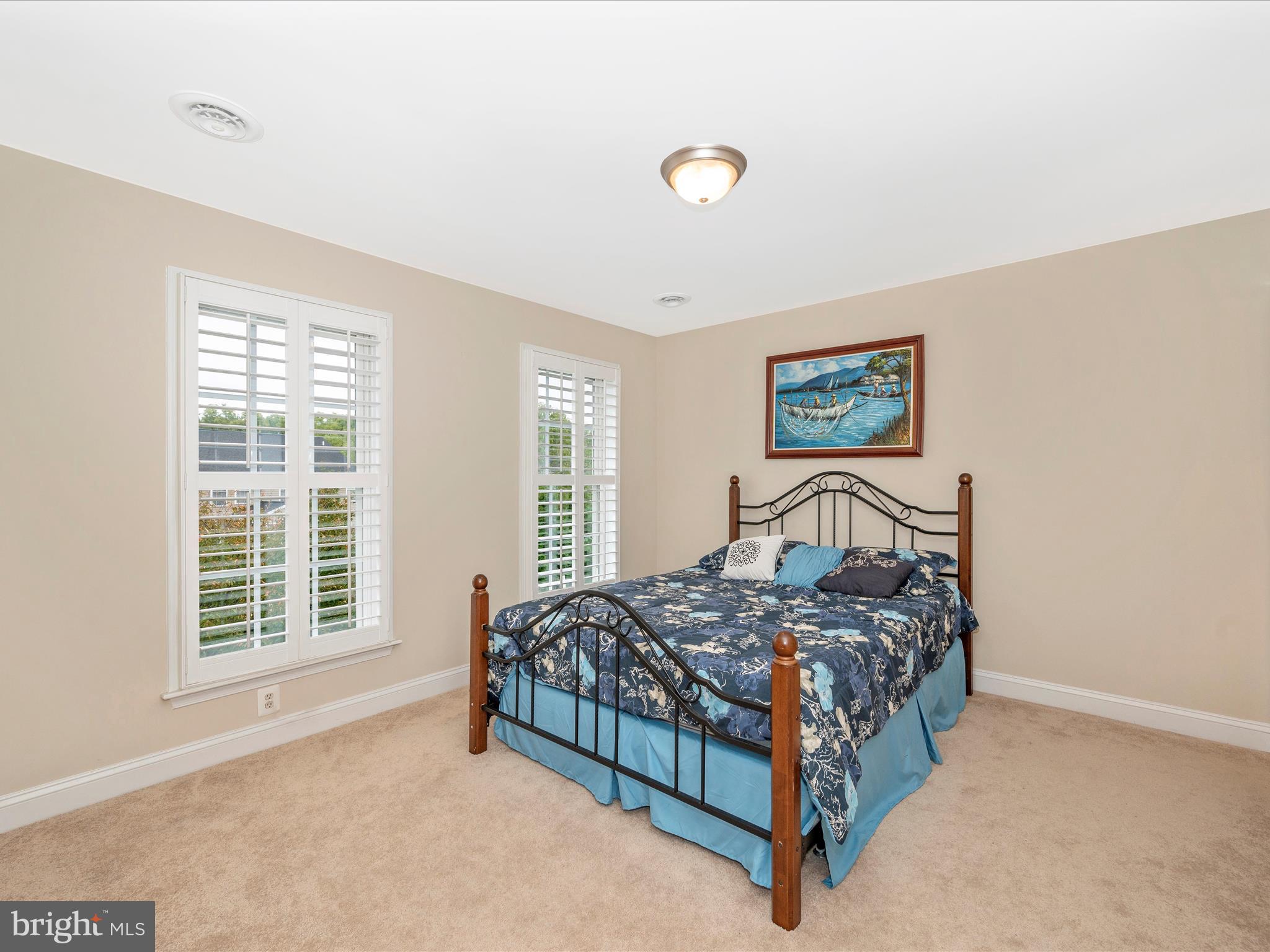 WOODBRIDGE - Residential