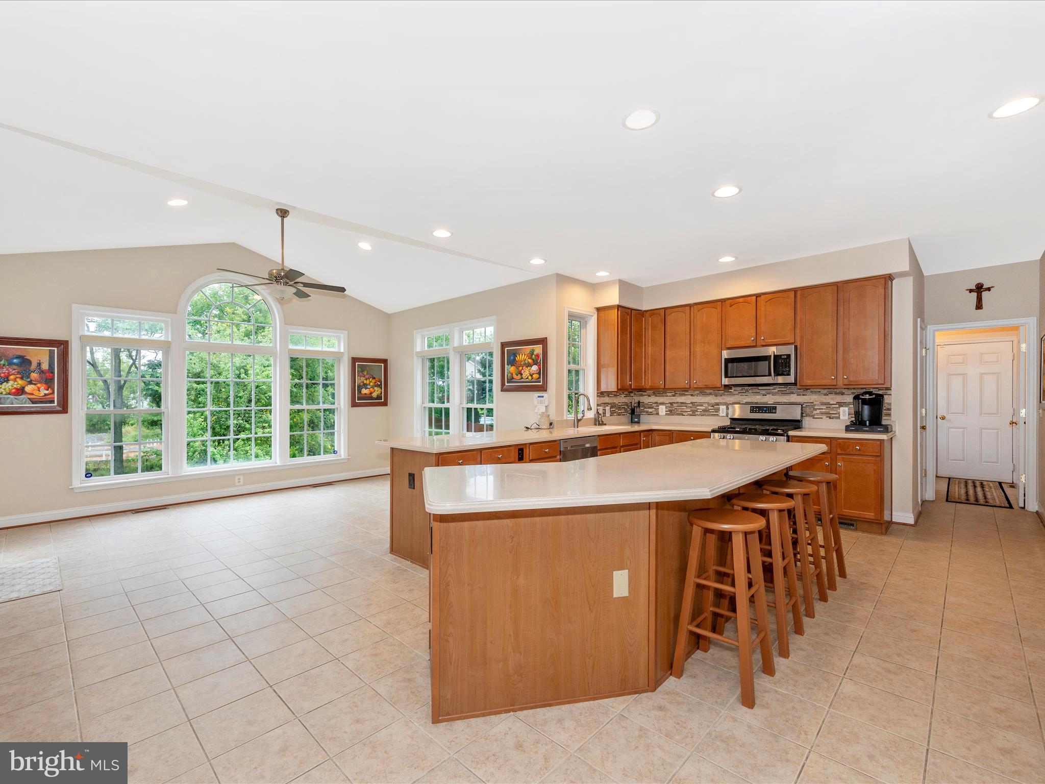 WOODBRIDGE - Residential