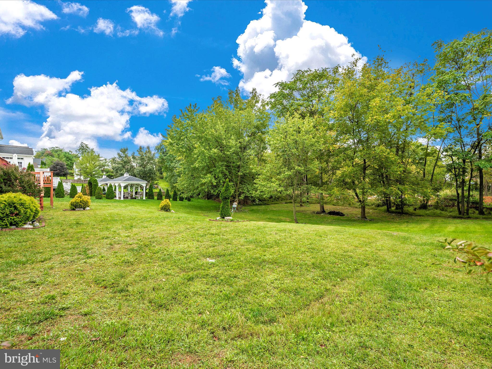 WOODBRIDGE - Residential