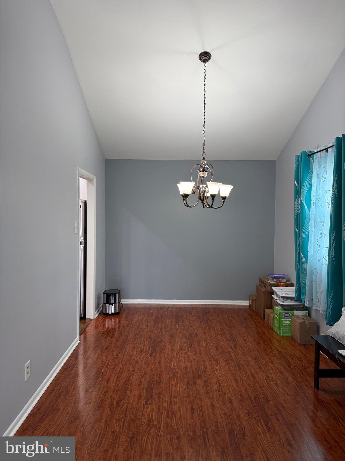 PINE VALLEY - Residential