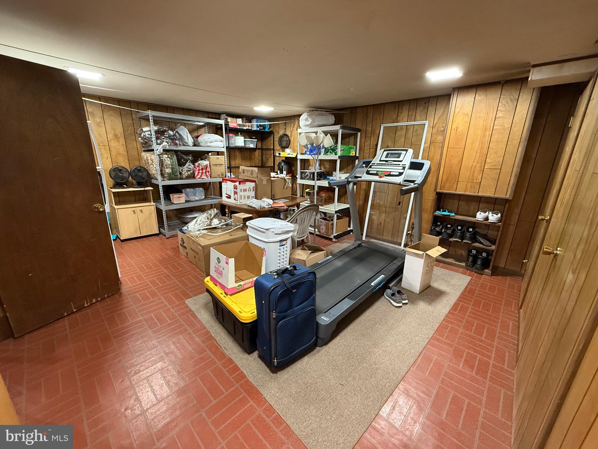 PINE VALLEY - Residential