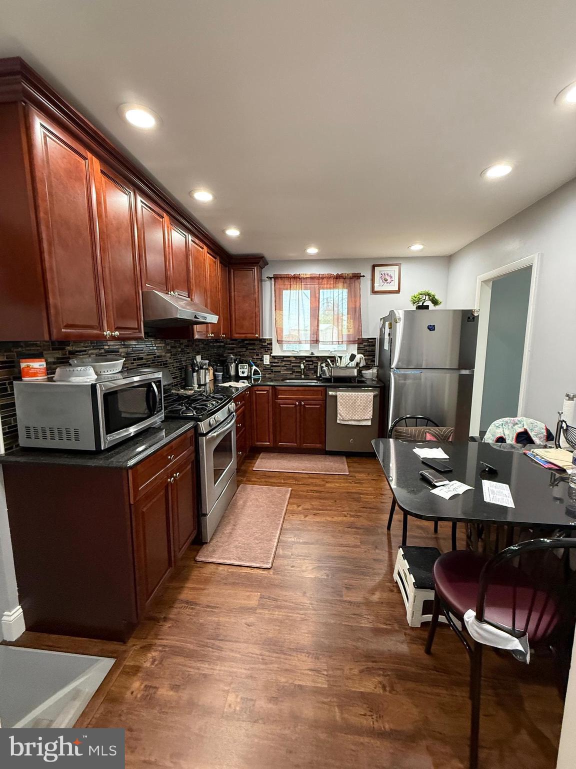 PINE VALLEY - Residential