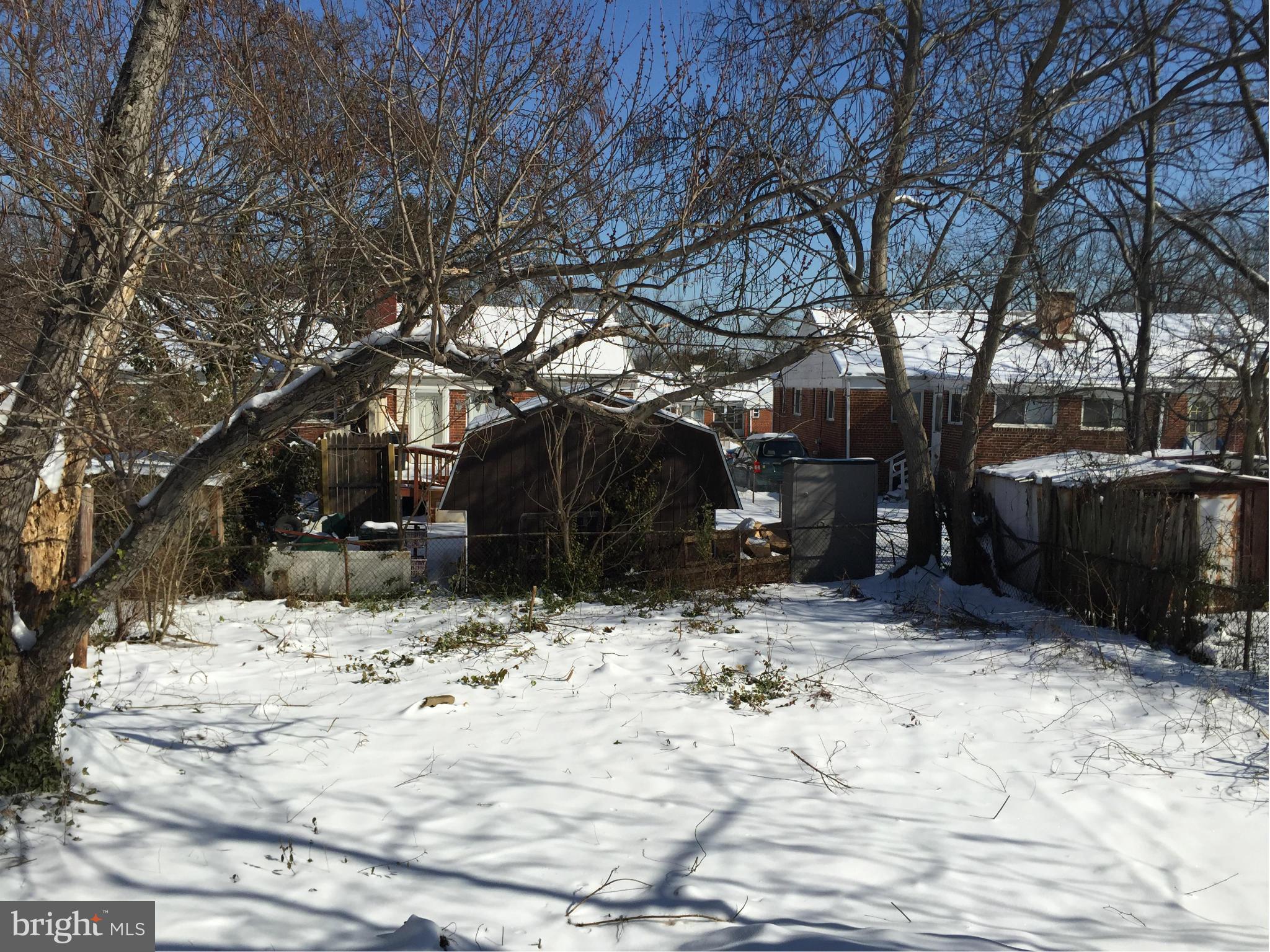 WOODLAWN- FELDMANS ADDN - Residential