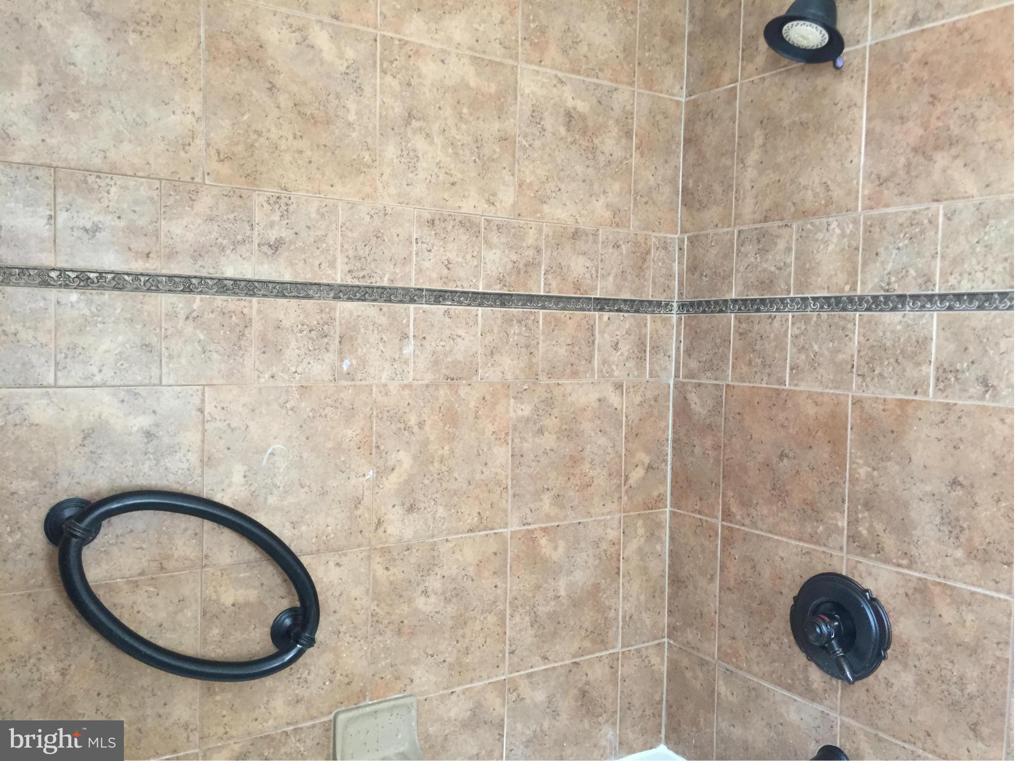 WOODLAWN- FELDMANS ADDN - Residential