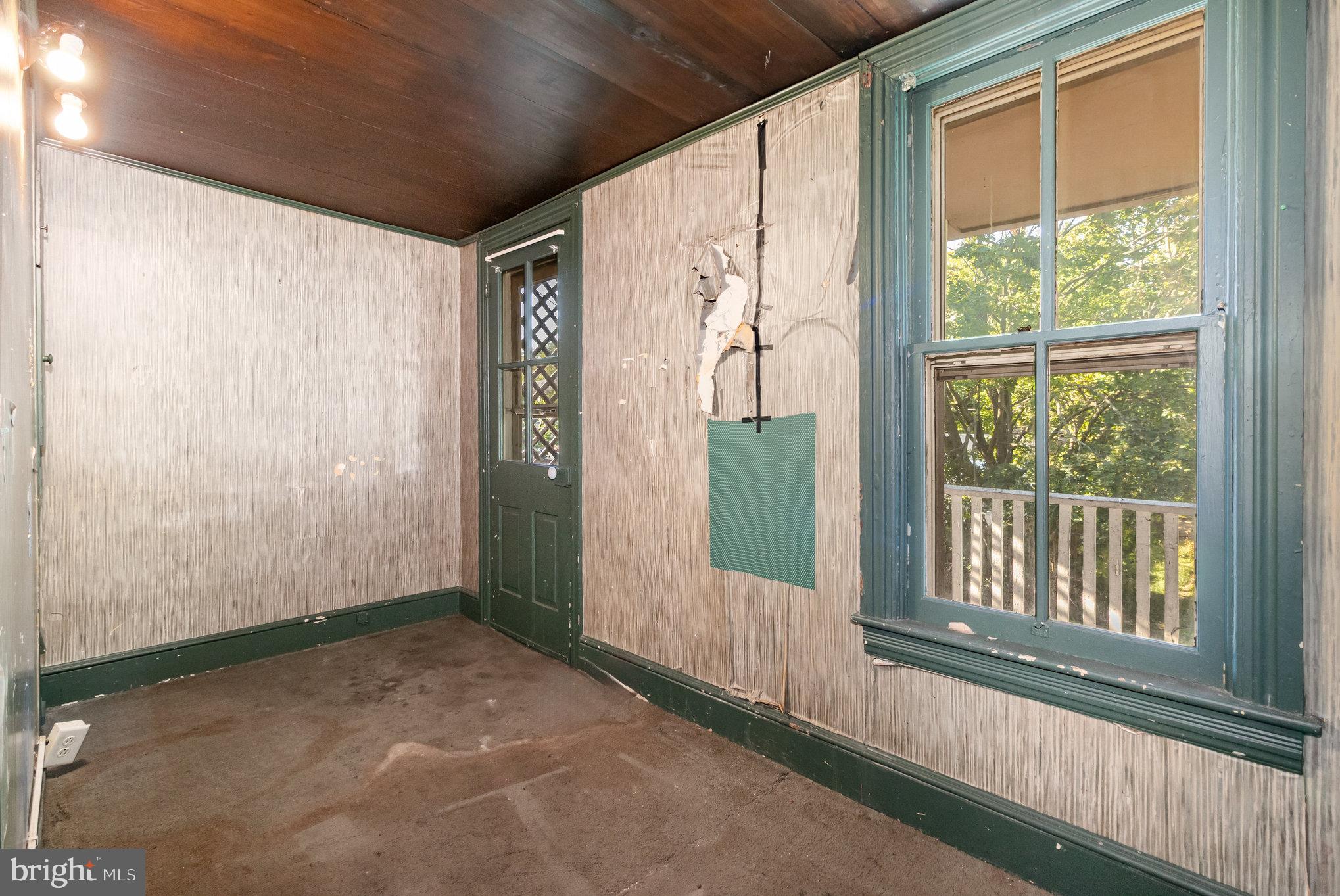 CHAMBERSBURG - Residential