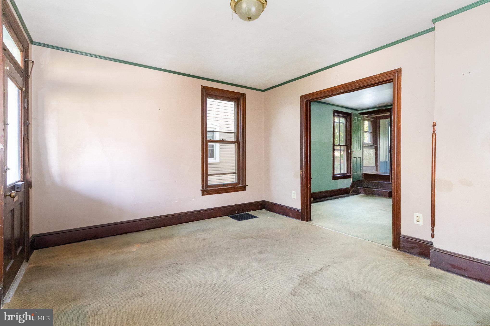 CHAMBERSBURG - Residential