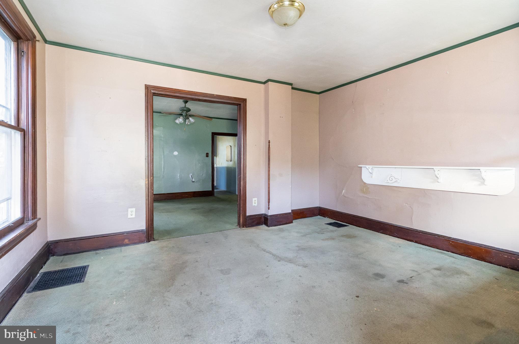 CHAMBERSBURG - Residential