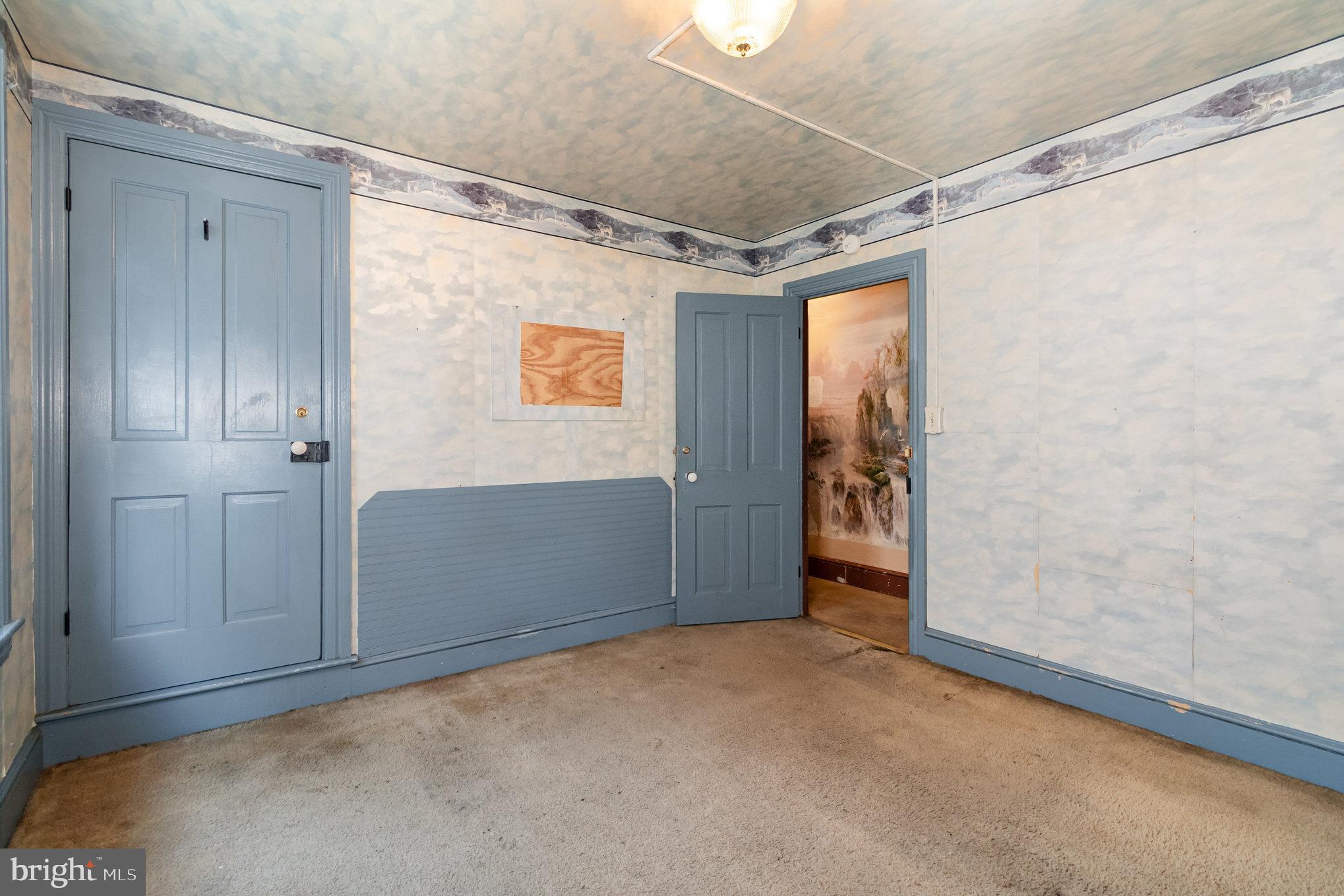 CHAMBERSBURG - Residential