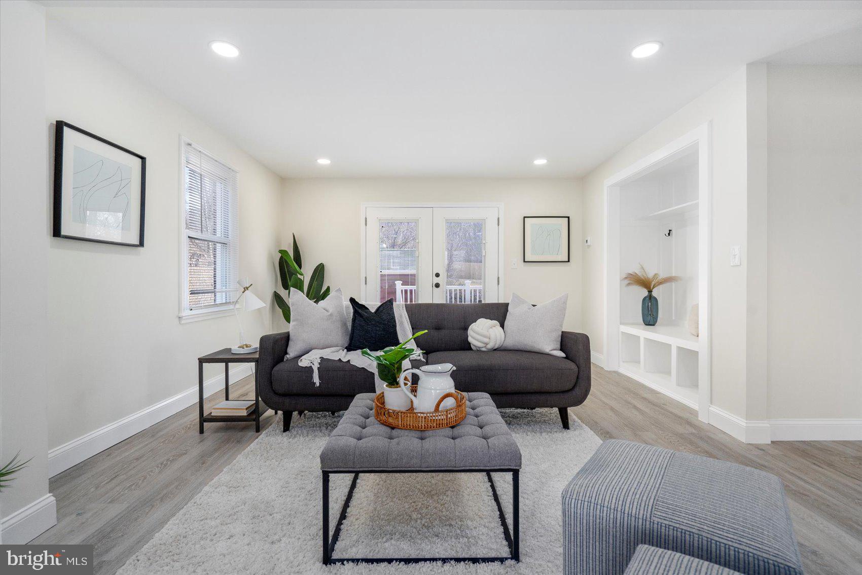 ROSEDALE TERRACE - Residential