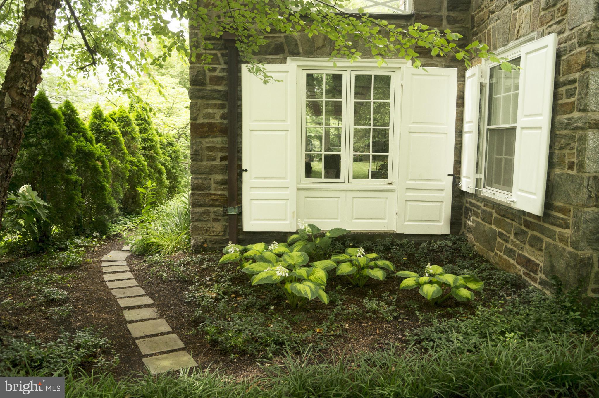 GUILFORD - Residential