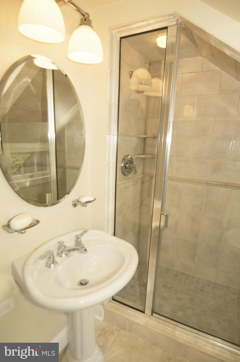 GUILFORD - Residential