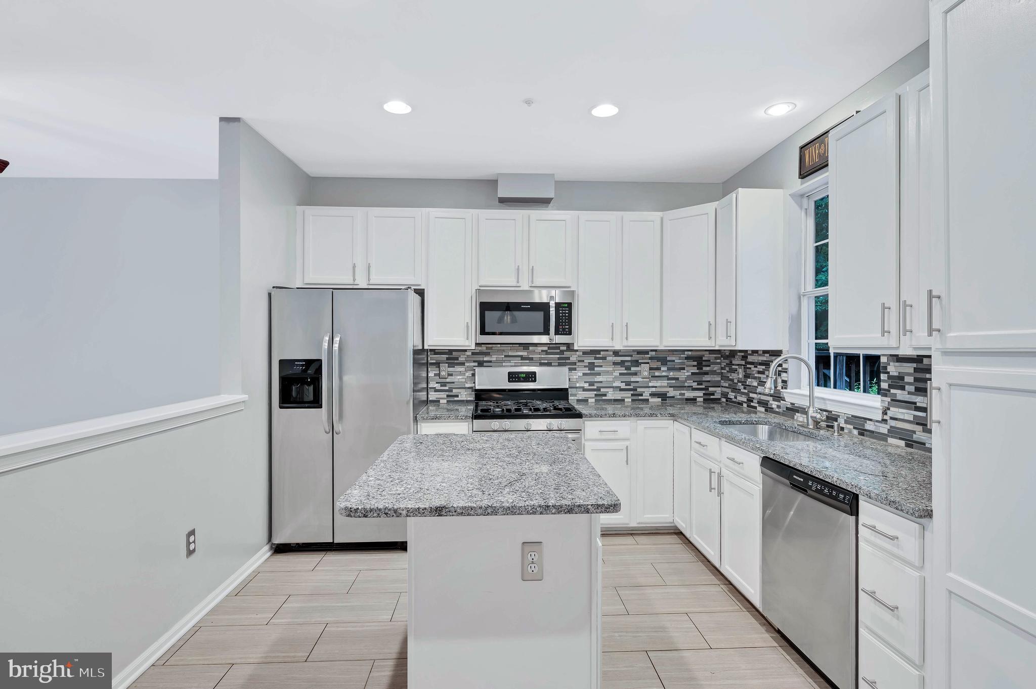 TRAILS AT WOODLOT - Residential