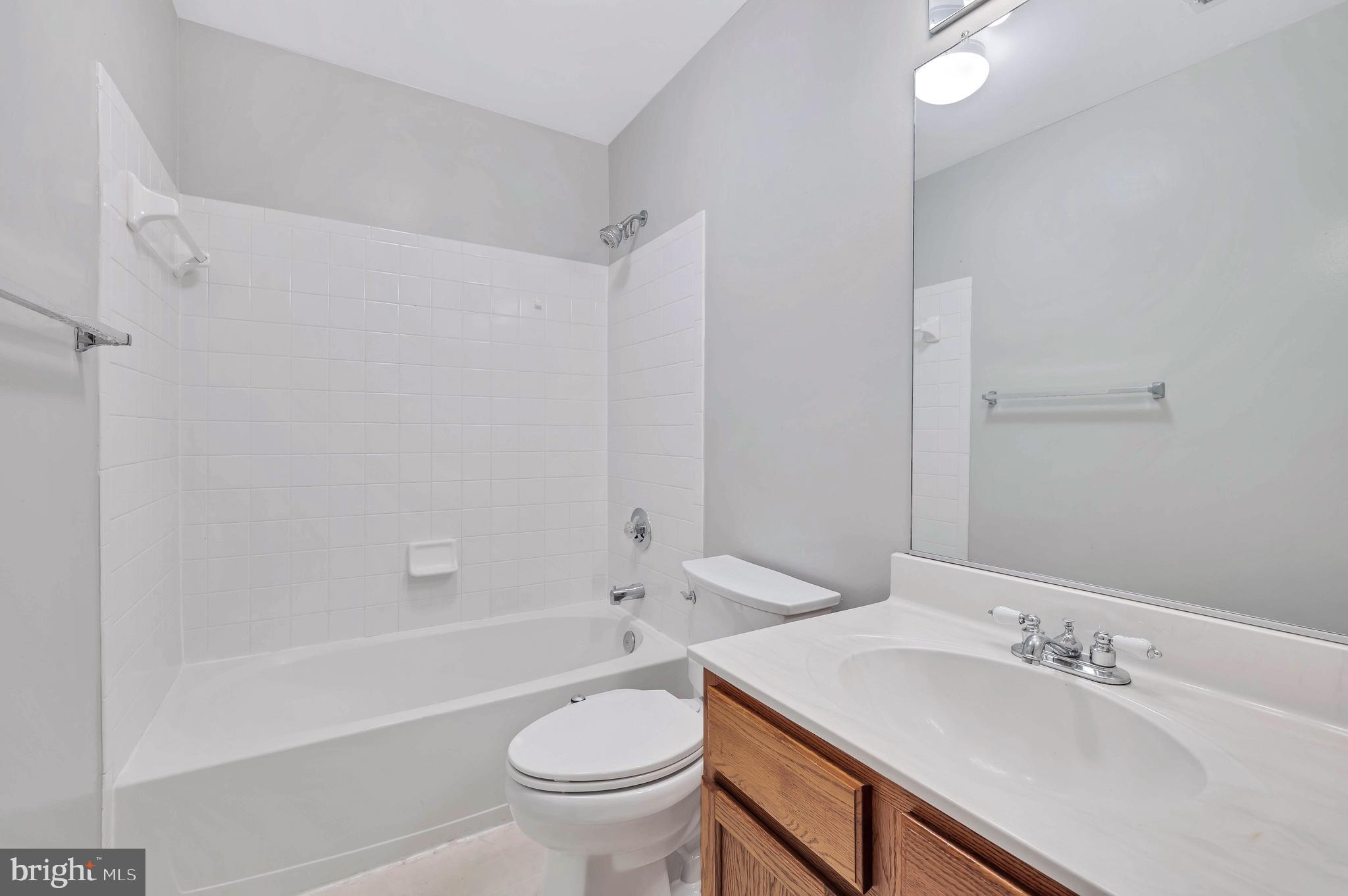 TRAILS AT WOODLOT - Residential