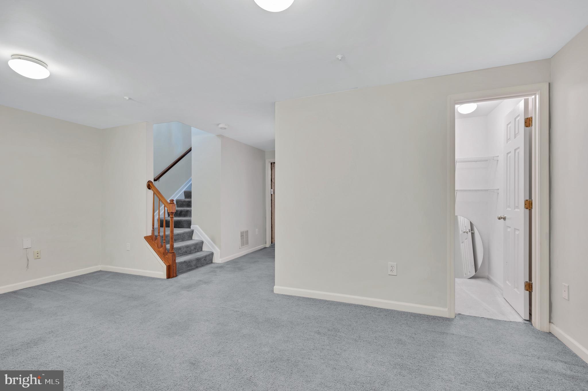 TRAILS AT WOODLOT - Residential