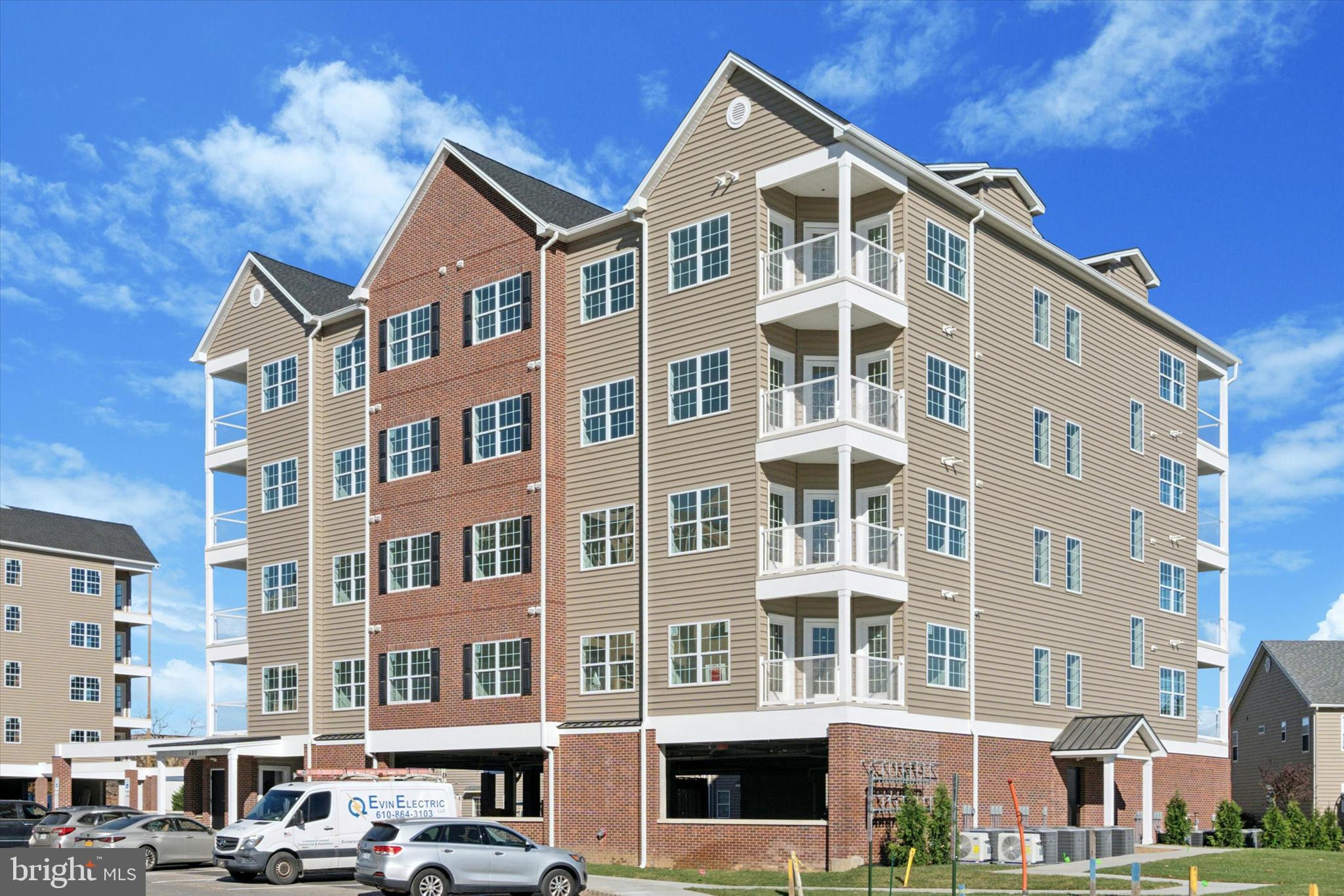 16332 RIVER VIEW COURT