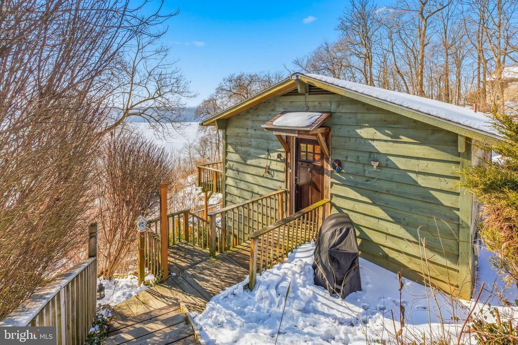 Photo of 1826 Rivervue Drive N, DRUMORE, PA 17518 (MLS # PALA2083554)