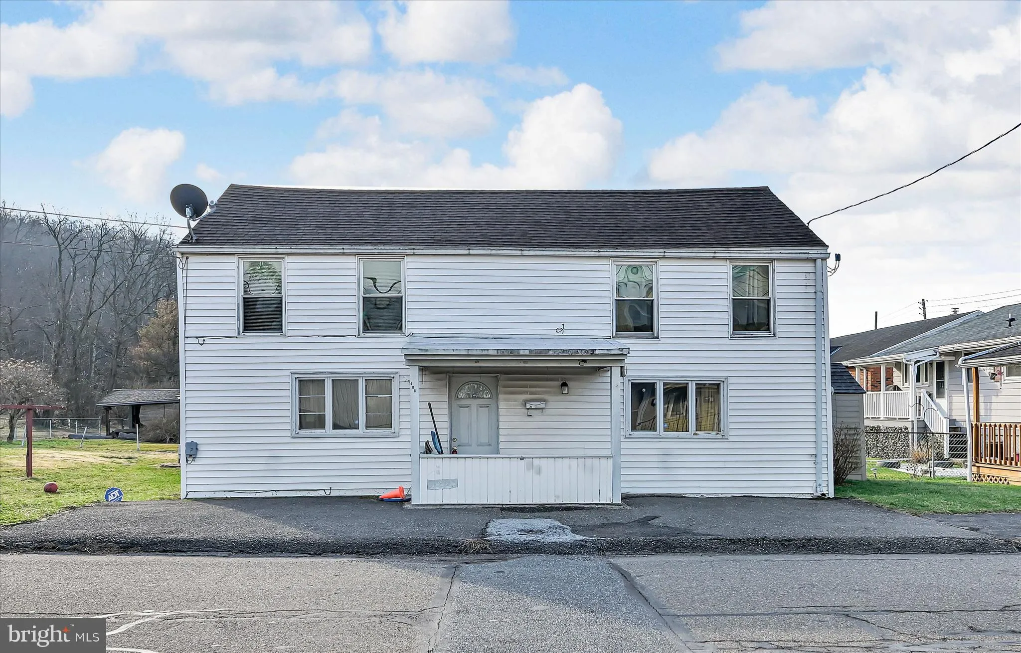 408 E Lawton Street, Saint Clair, PA 17970