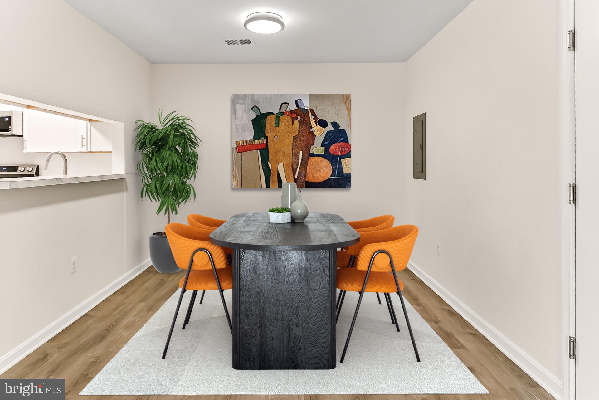 VICTORIA CROSSINGS AT MANCHESTER LAKES - Residential