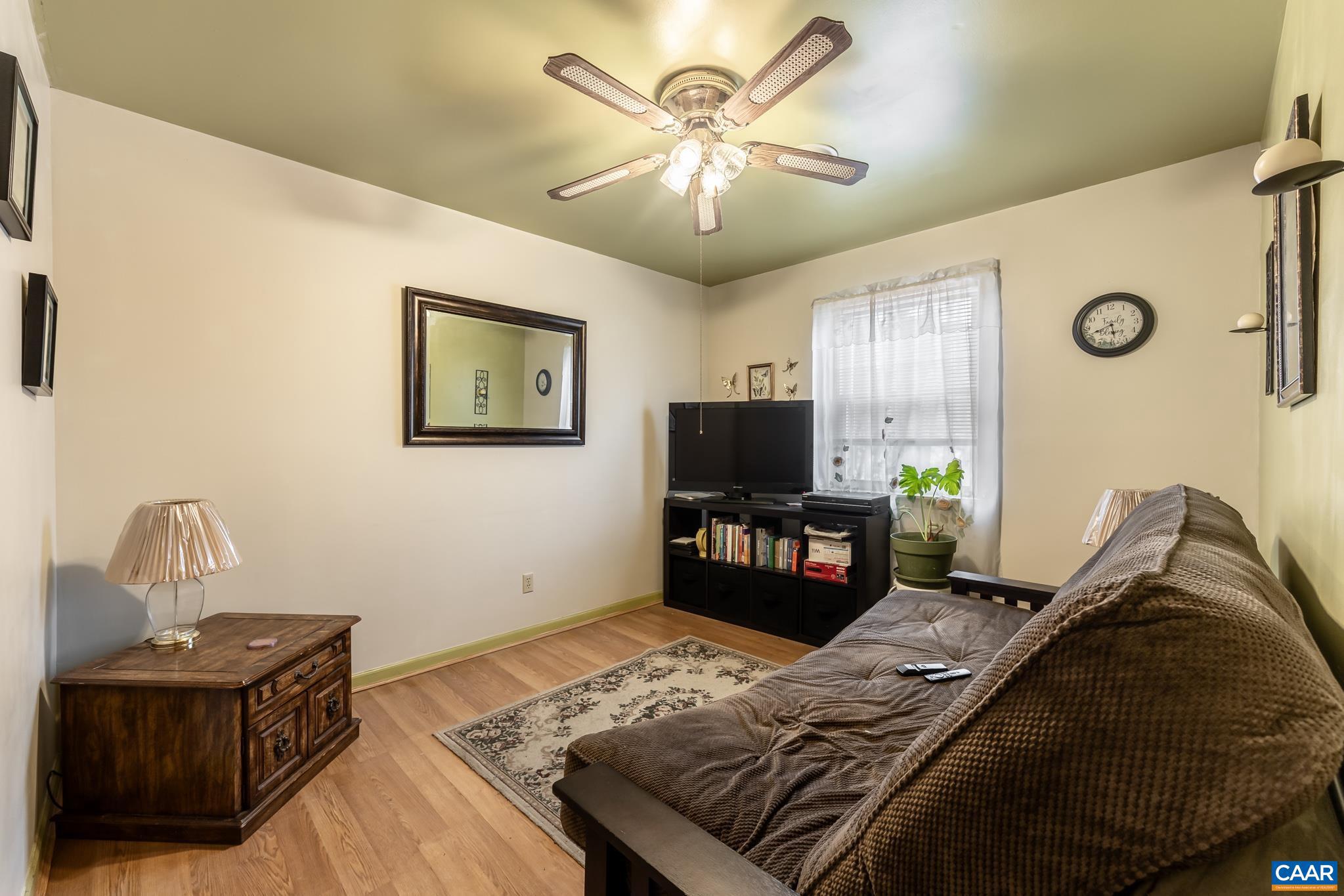 ORANGEDALE - Residential