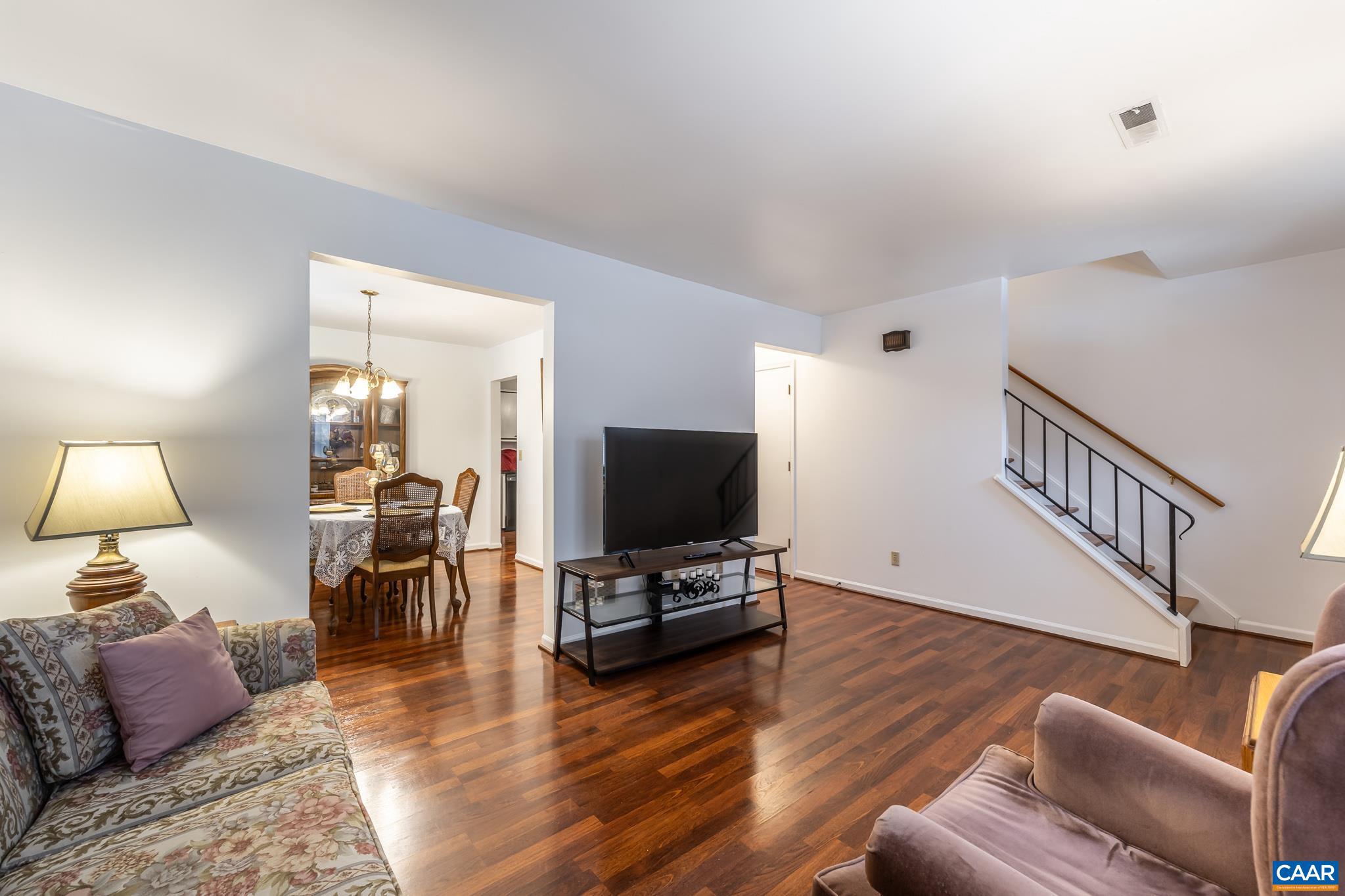 ORANGEDALE - Residential