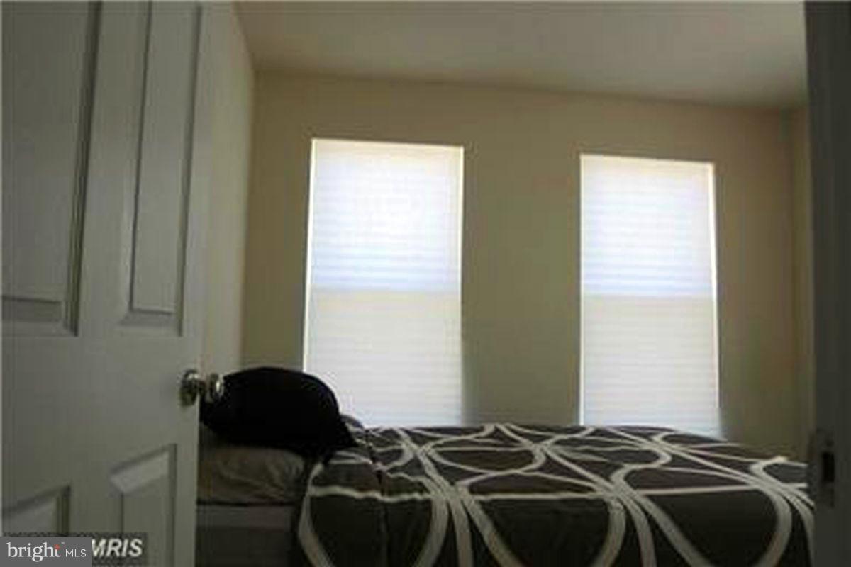 TRENT GROVE - Residential Lease