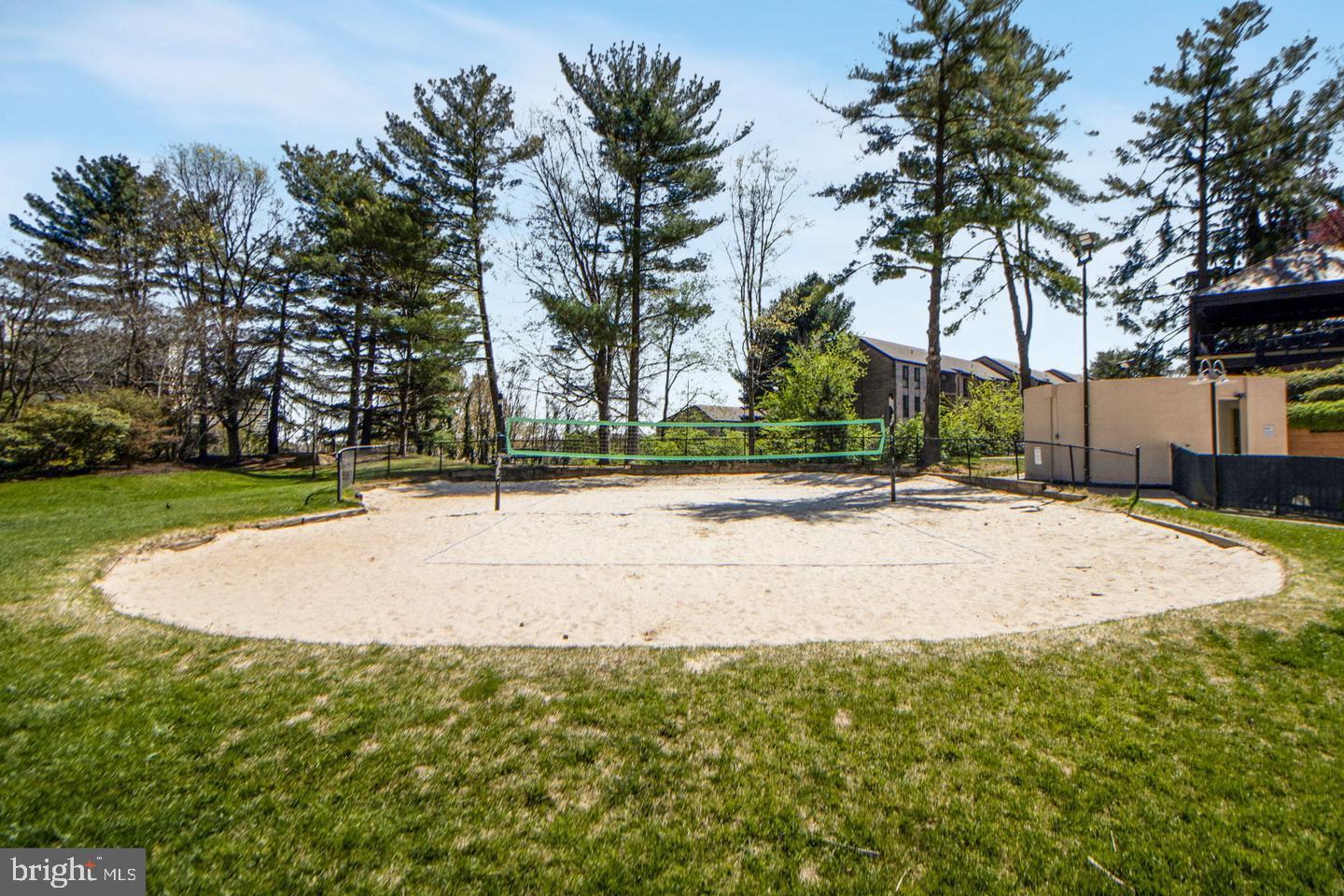 WATERGATE AT LANDMARK - Residential