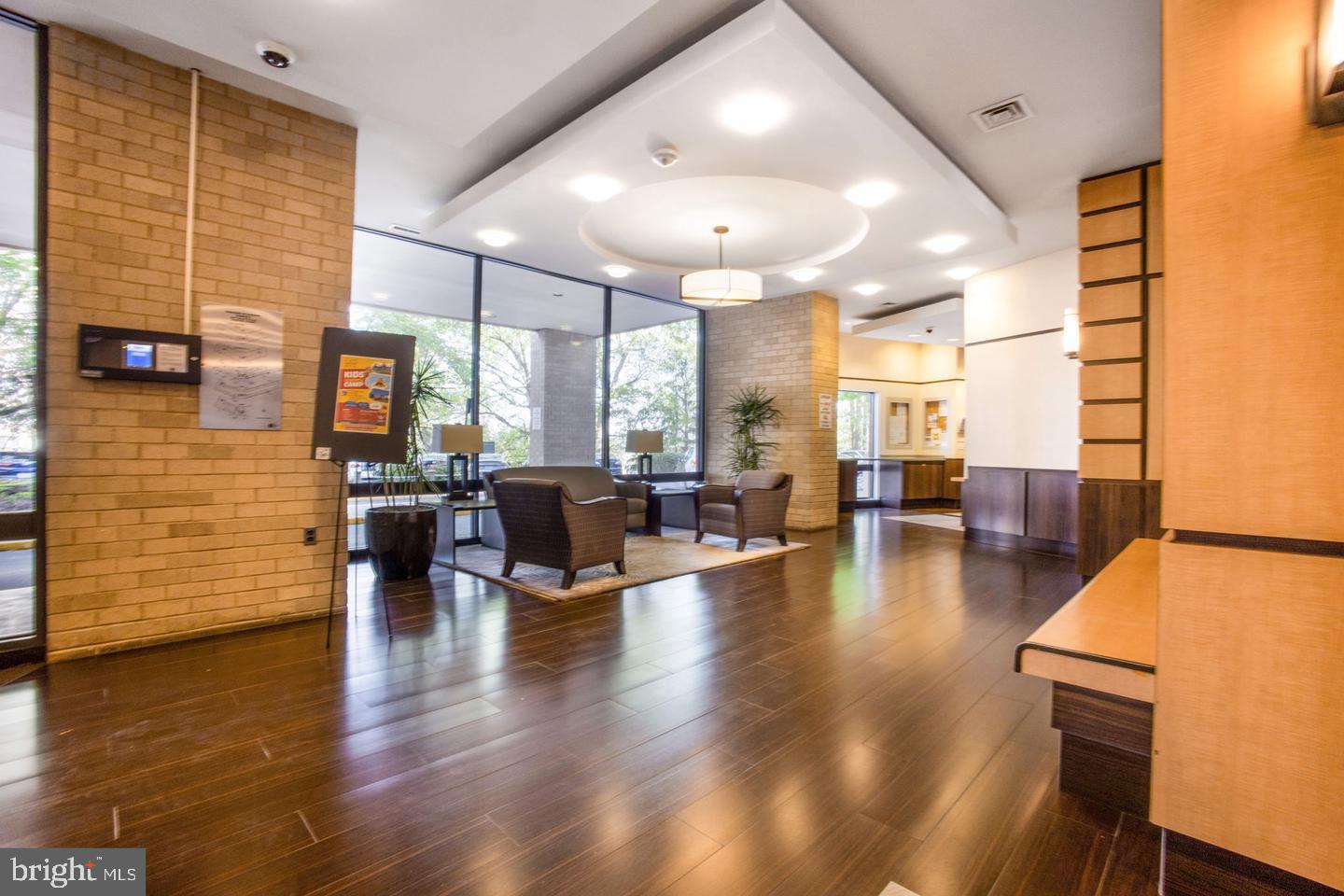 WATERGATE AT LANDMARK - Residential