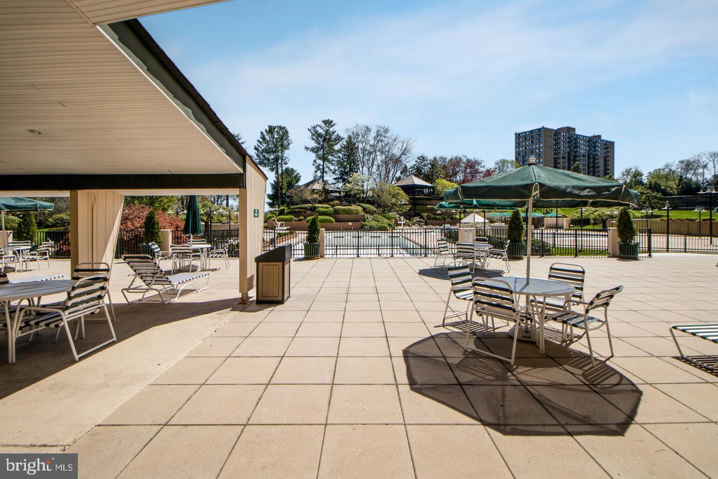 WATERGATE AT LANDMARK - Residential