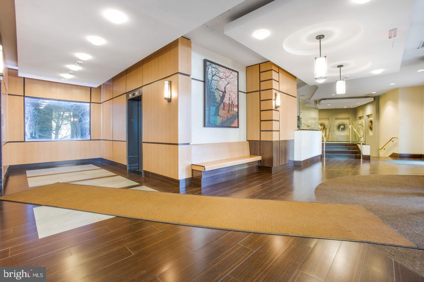 WATERGATE AT LANDMARK - Residential
