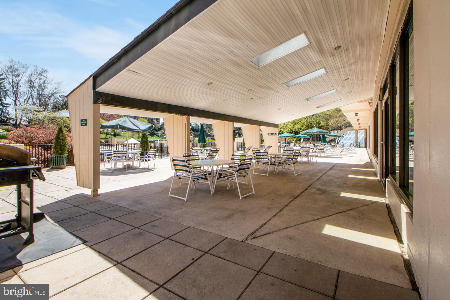 WATERGATE AT LANDMARK - Residential