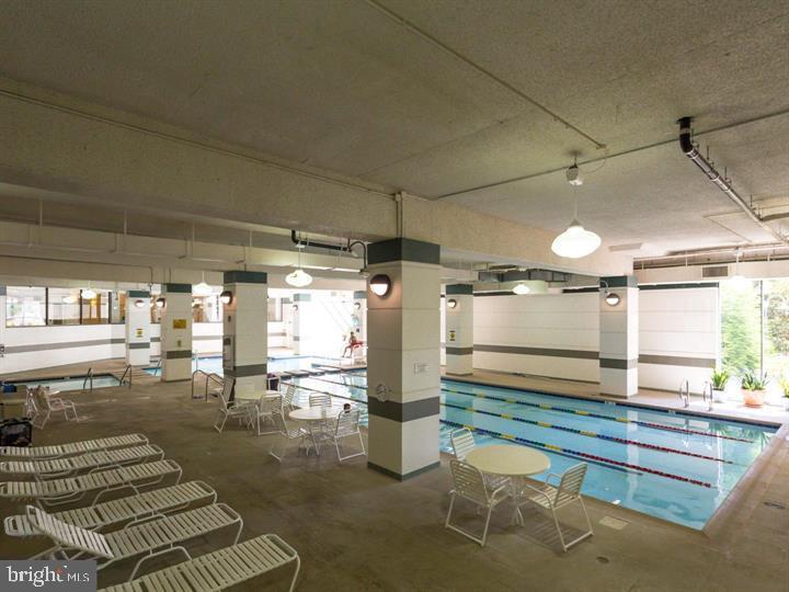WATERGATE AT LANDMARK - Residential