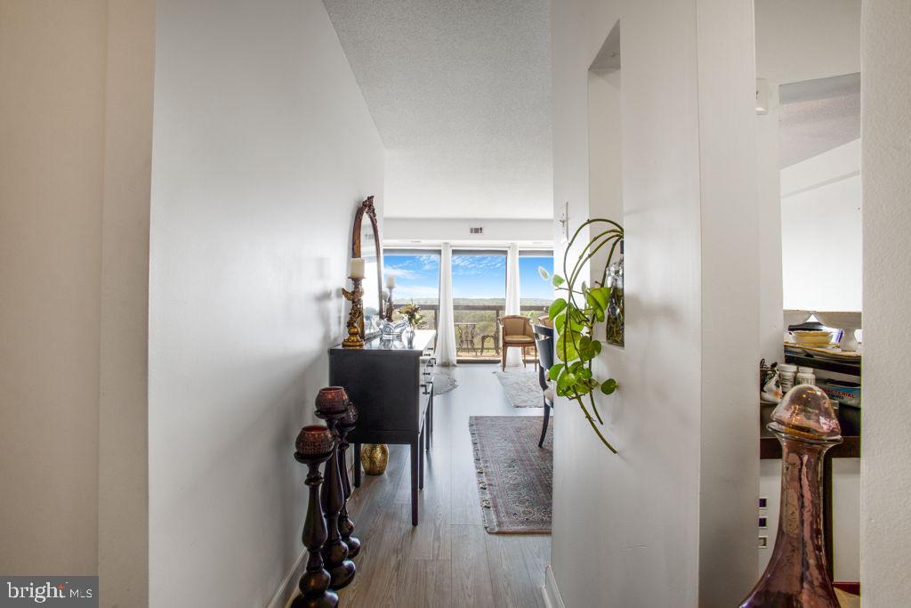 WATERGATE AT LANDMARK - Residential