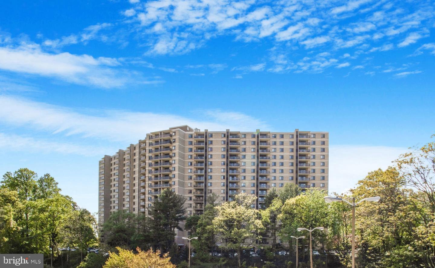 205 YOAKUM PARKWAY 1502