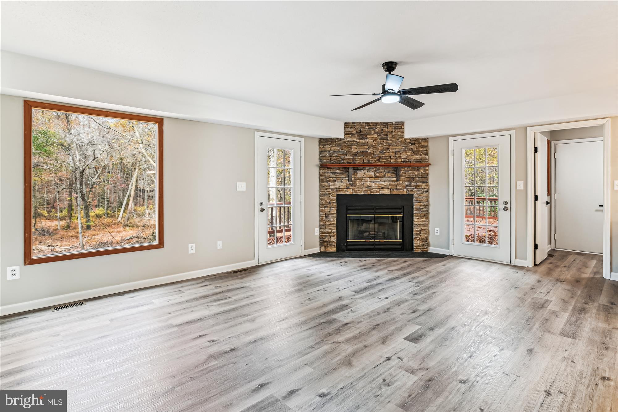 BRETTON WOODS - Residential