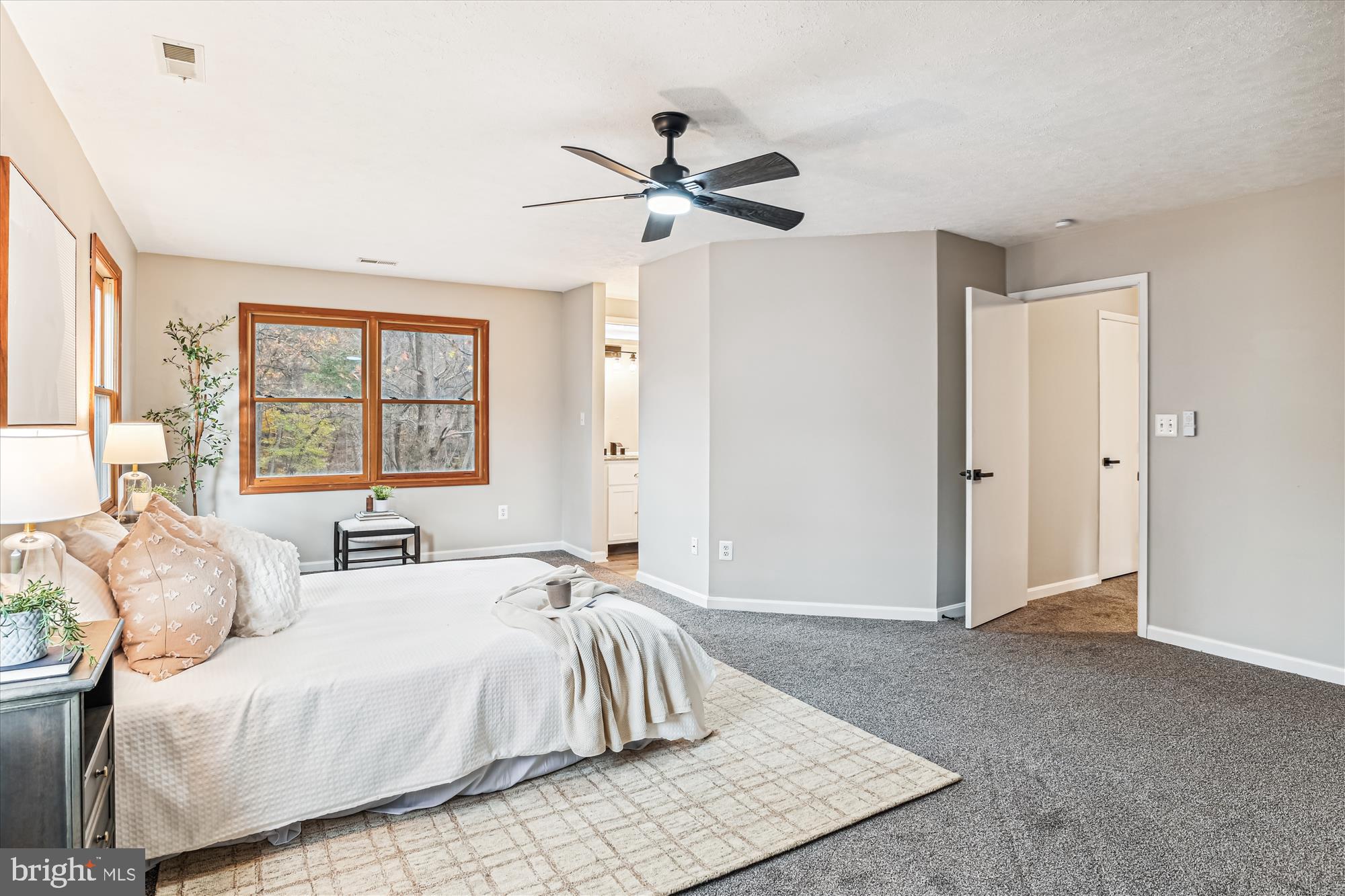 BRETTON WOODS - Residential