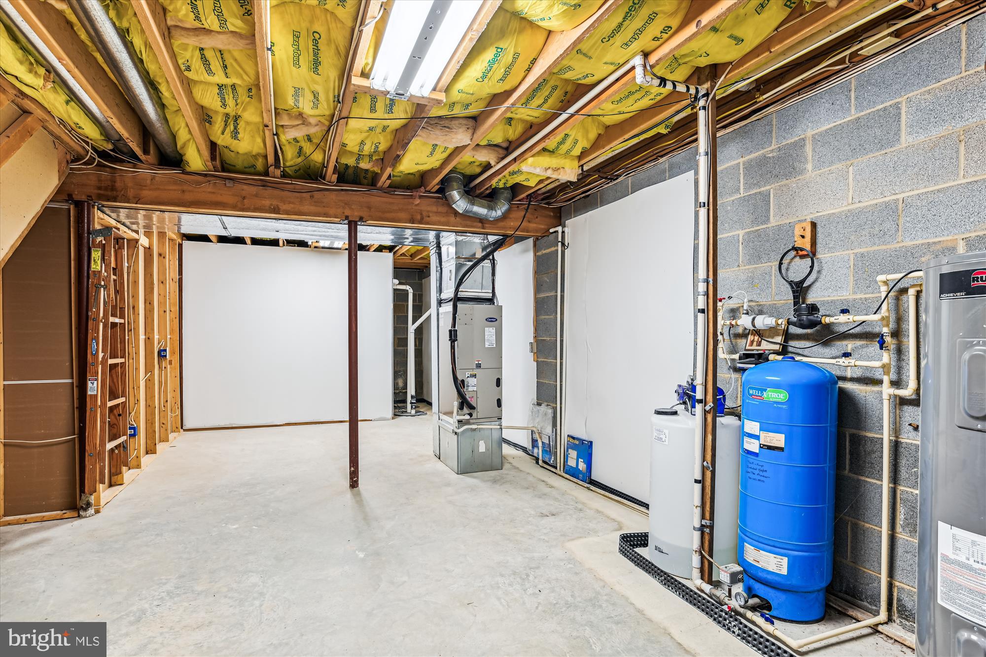 BRETTON WOODS - Residential