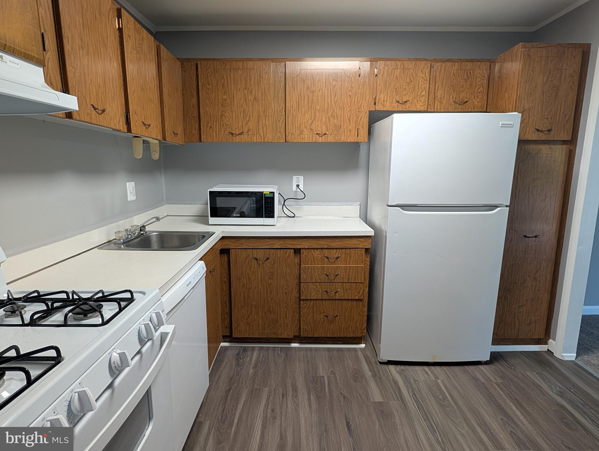 6001 PARK HEIGHTS AVENUE 4D