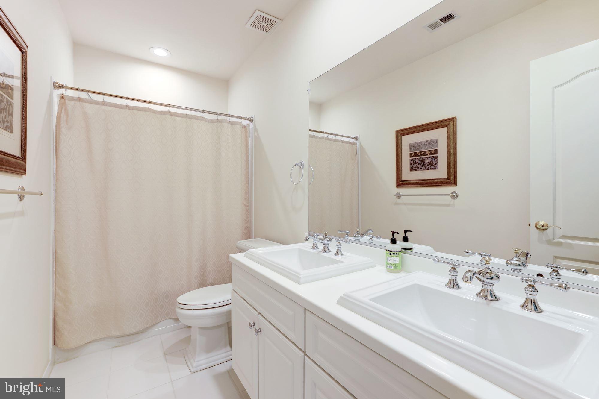 EVANS FARM - Residential