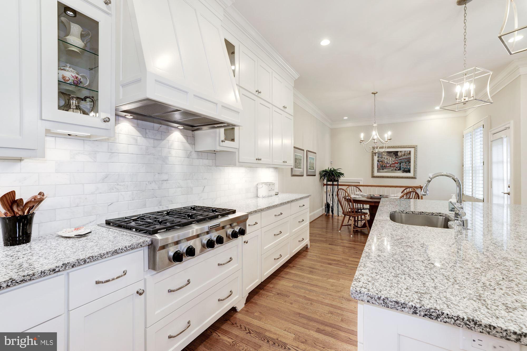 EVANS FARM - Residential