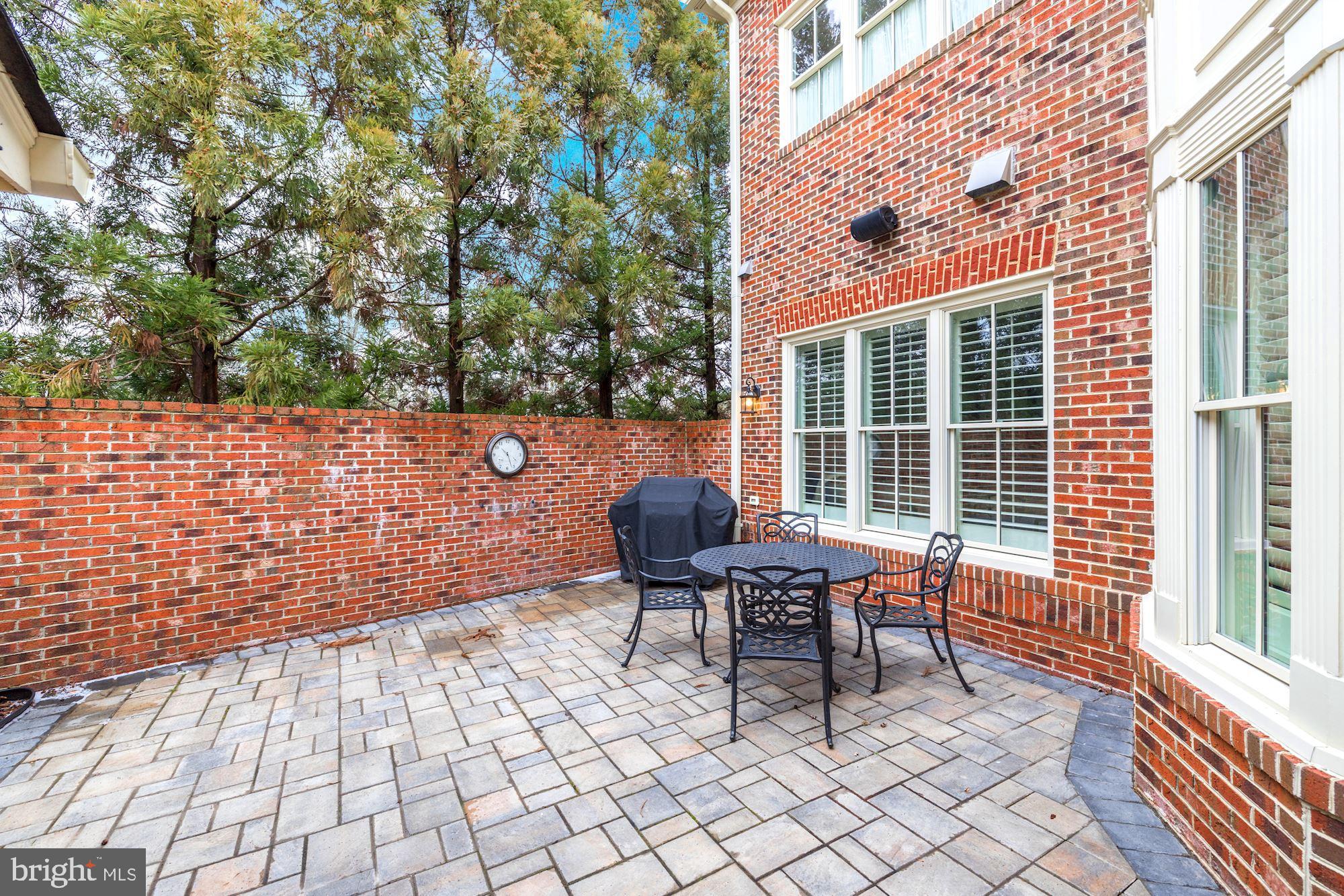 EVANS FARM - Residential