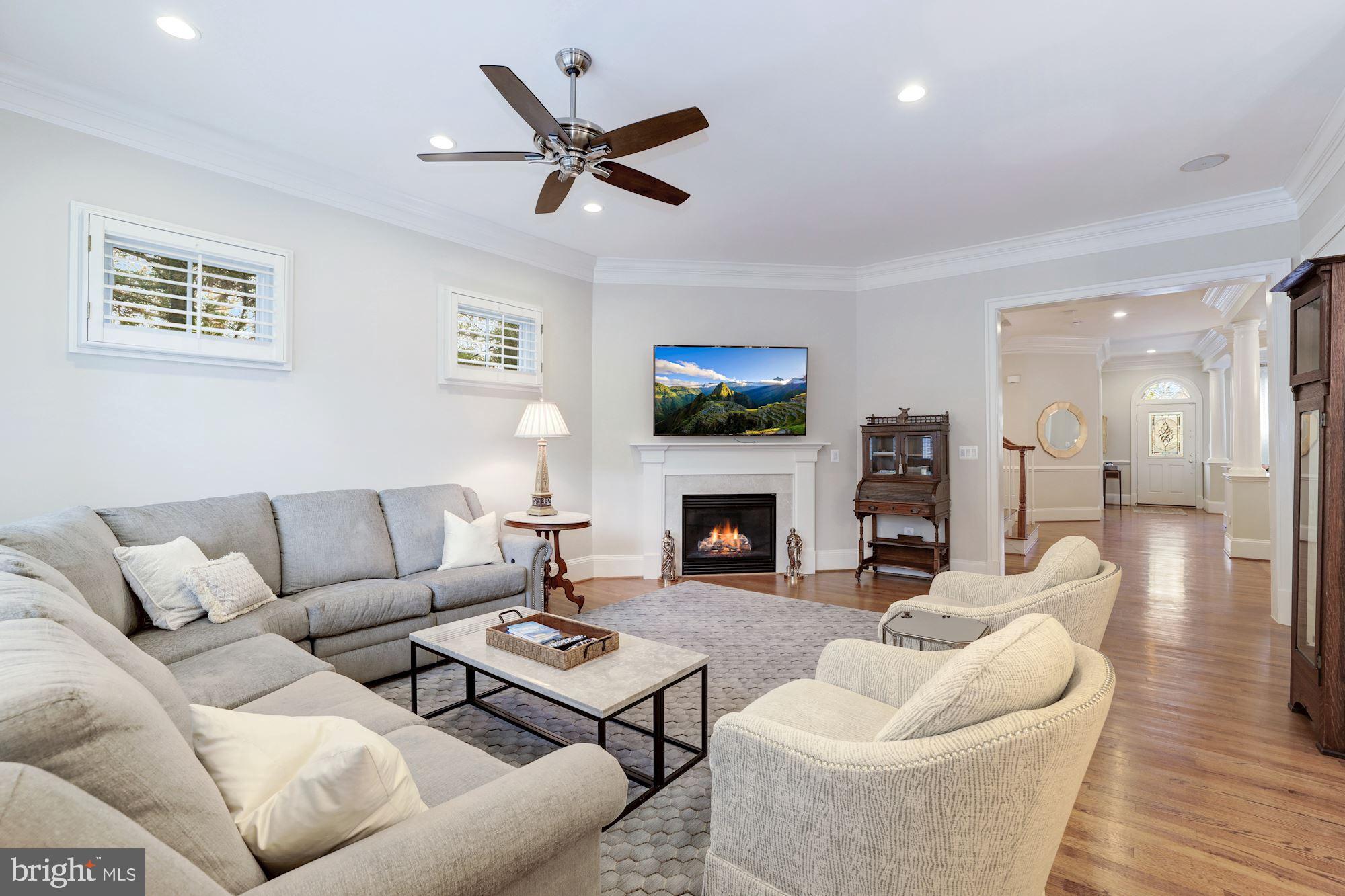 EVANS FARM - Residential