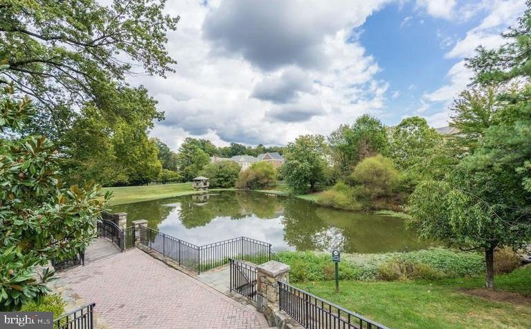 EVANS FARM - Residential