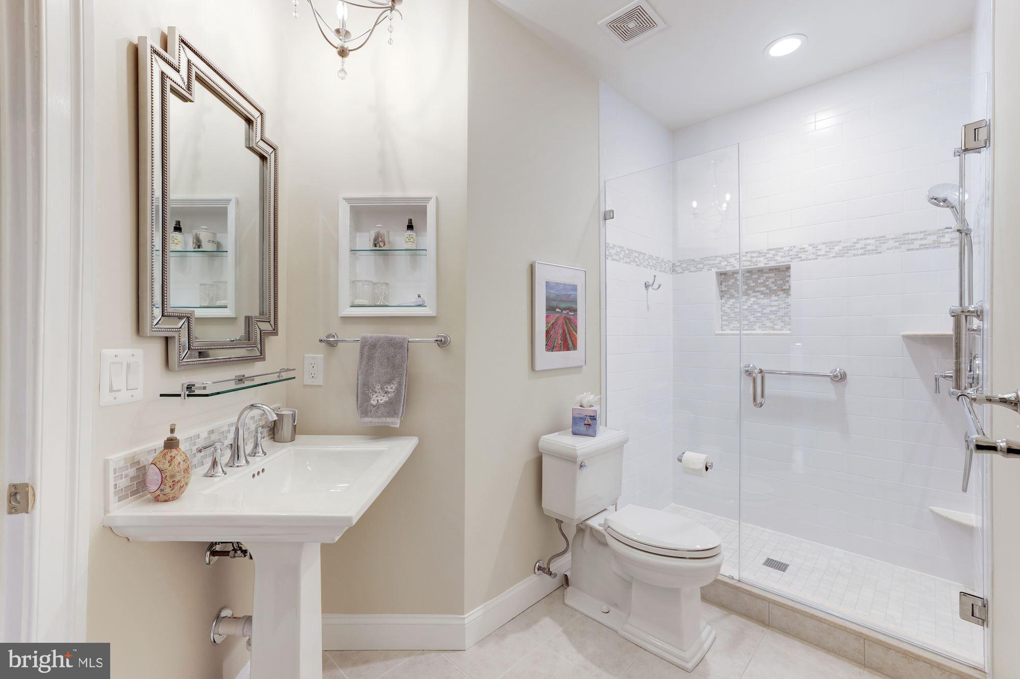 EVANS FARM - Residential