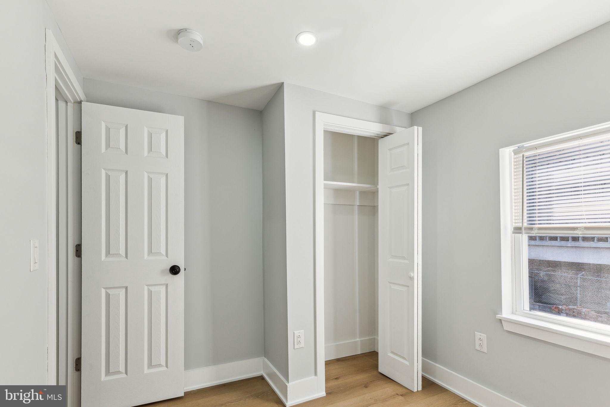 PORT RICHMOND - Residential