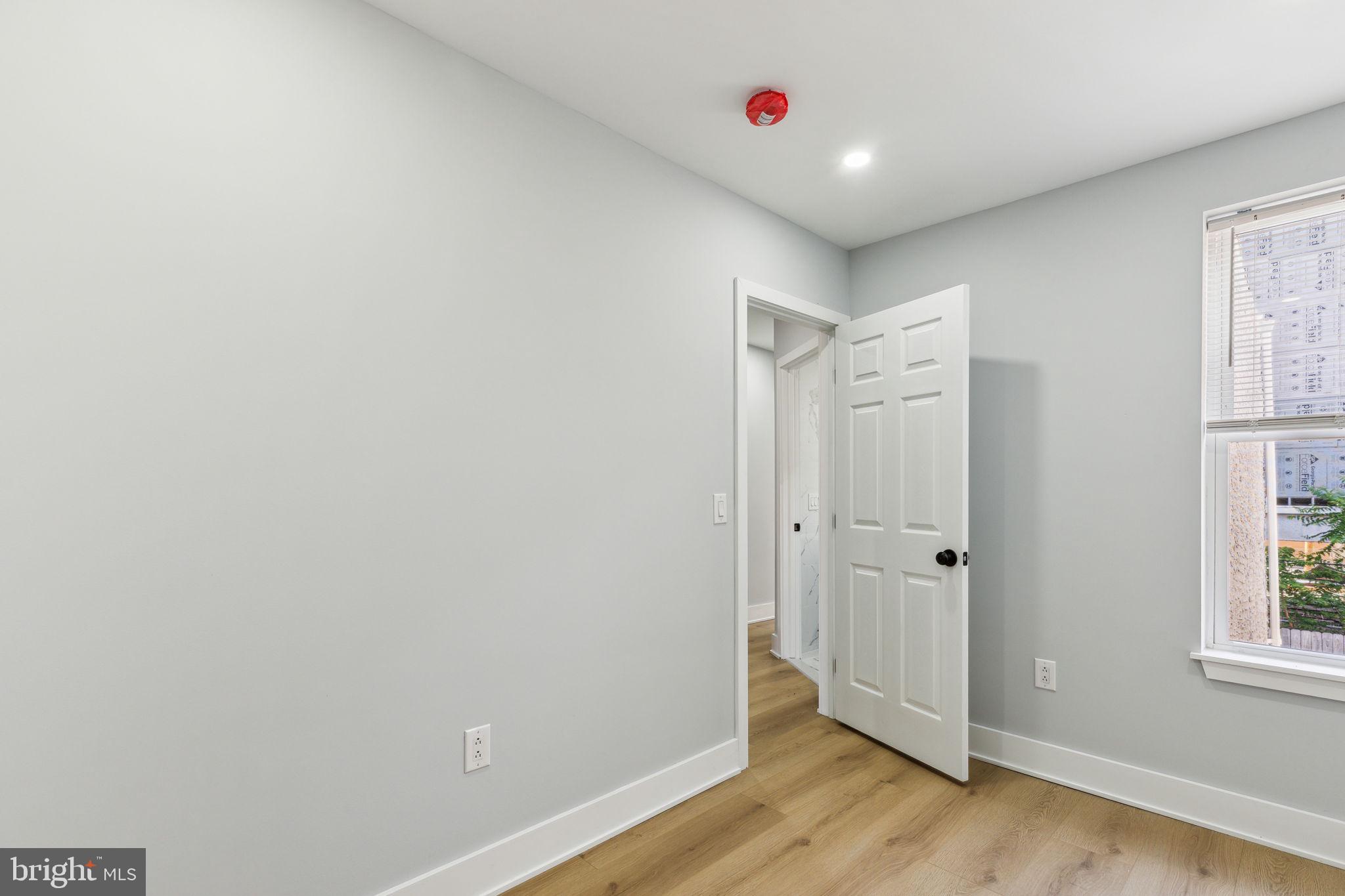 PORT RICHMOND - Residential