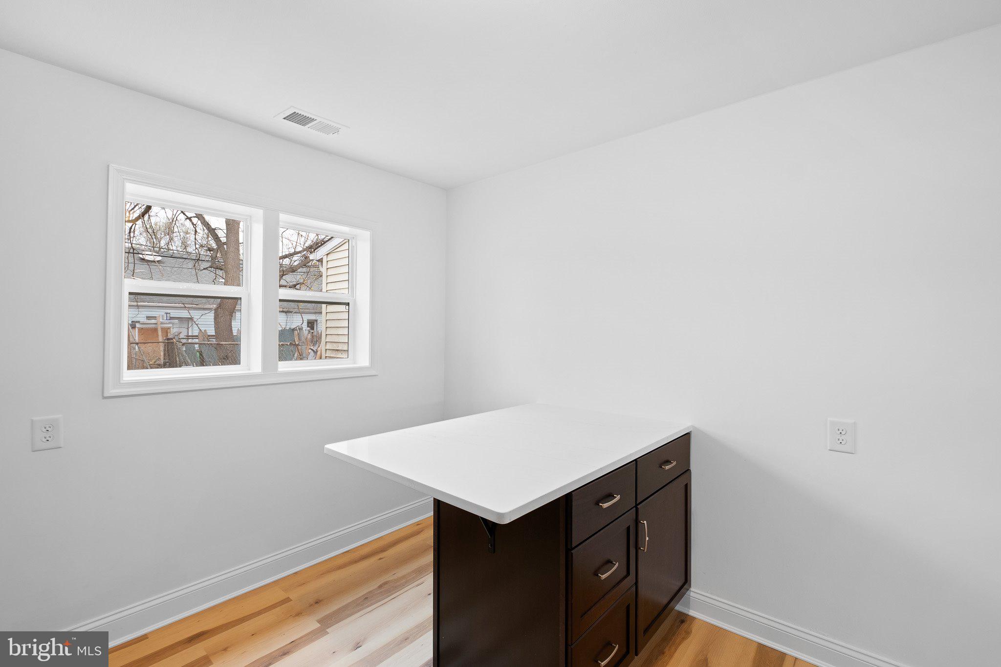 SIMONDS GARDENS - Residential